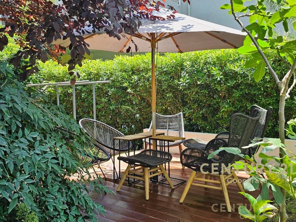 Duplex apartment for sale at kompleksi lura 1, gjiri i lalzit (5)