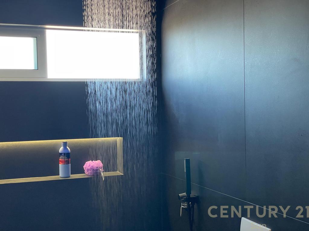 Penthouse para alugar em skele - Vlorë!