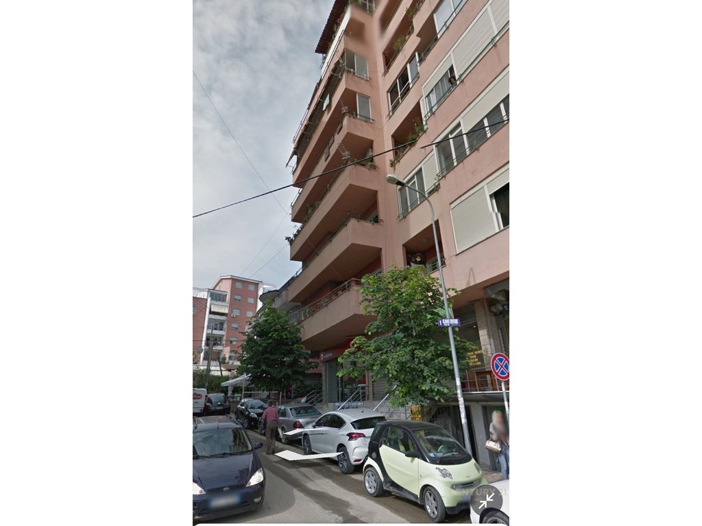 Apartamento 2+1+2 à venda na kodra e diellit!