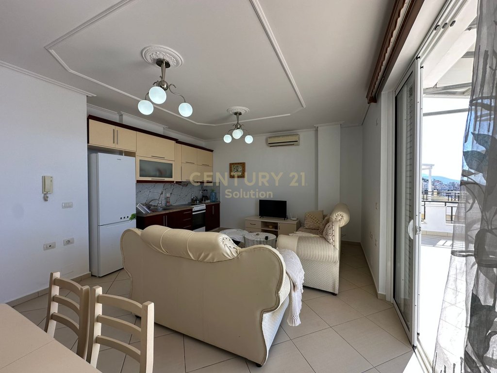 Penthouse 3+1+2+ veranda zu verkauf in Saranda! (3)