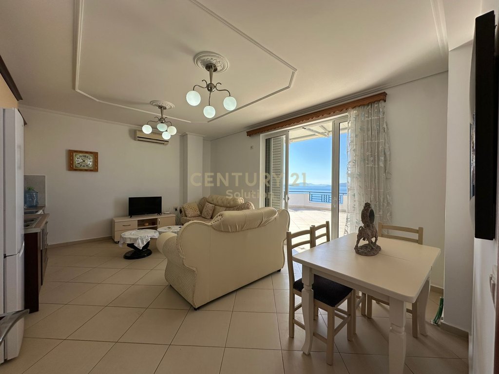 Penthouse 3+1+2+ veranda zu verkauf in Saranda! (4)