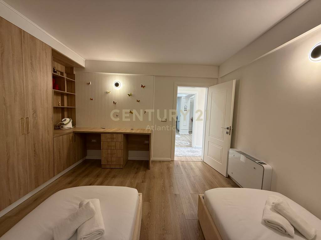 Luxusvilla zum verkauf, ehemalige kenet - durres!