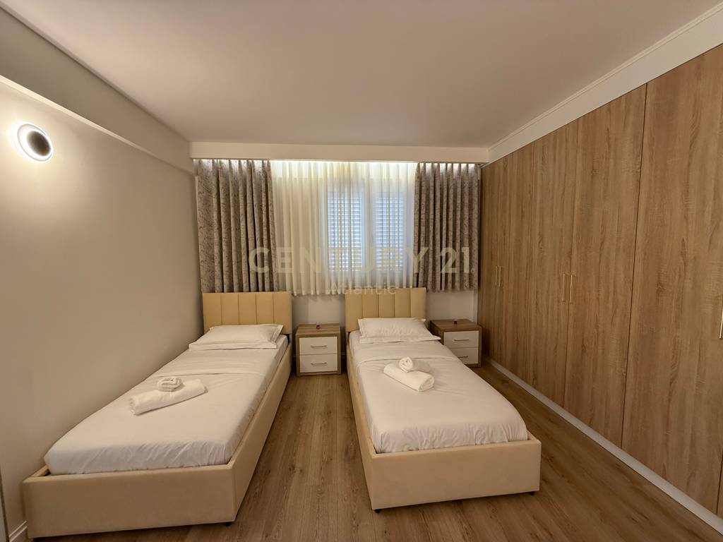 Luxusvilla zum verkauf, ehemalige kenet - durres!