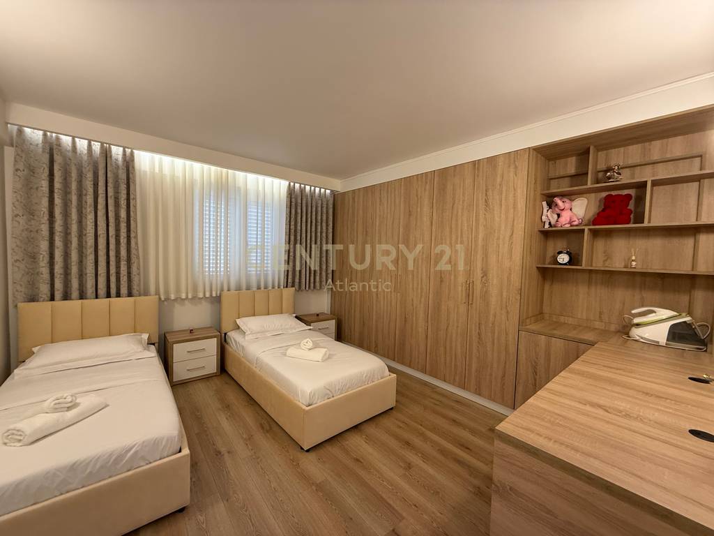 Luxusvilla zum verkauf, ehemalige kenet - durres!