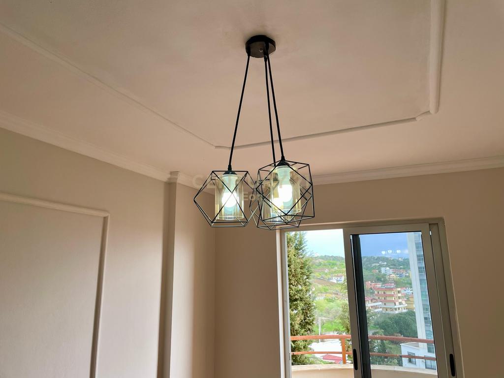 Apartamento 1+1 vista al mar, isla de Kavajë!