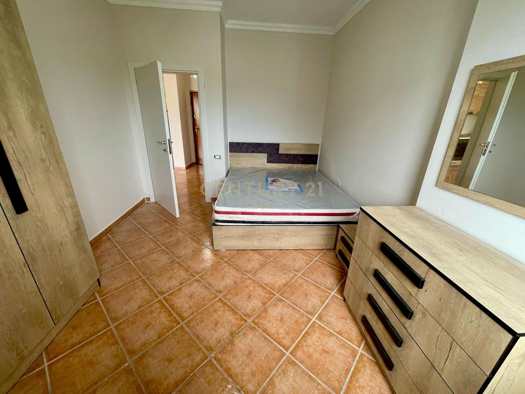 Apartamento 1+1 vista al mar, isla de Kavajë!