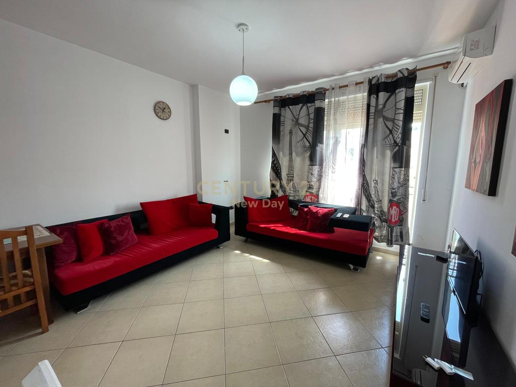 Apartamento en venta 1+1 en shkembi i kavajes!