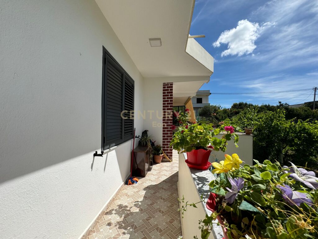 Privates haus zum verkauf in arapaj, Durrës - 330.000 € | 500 m²