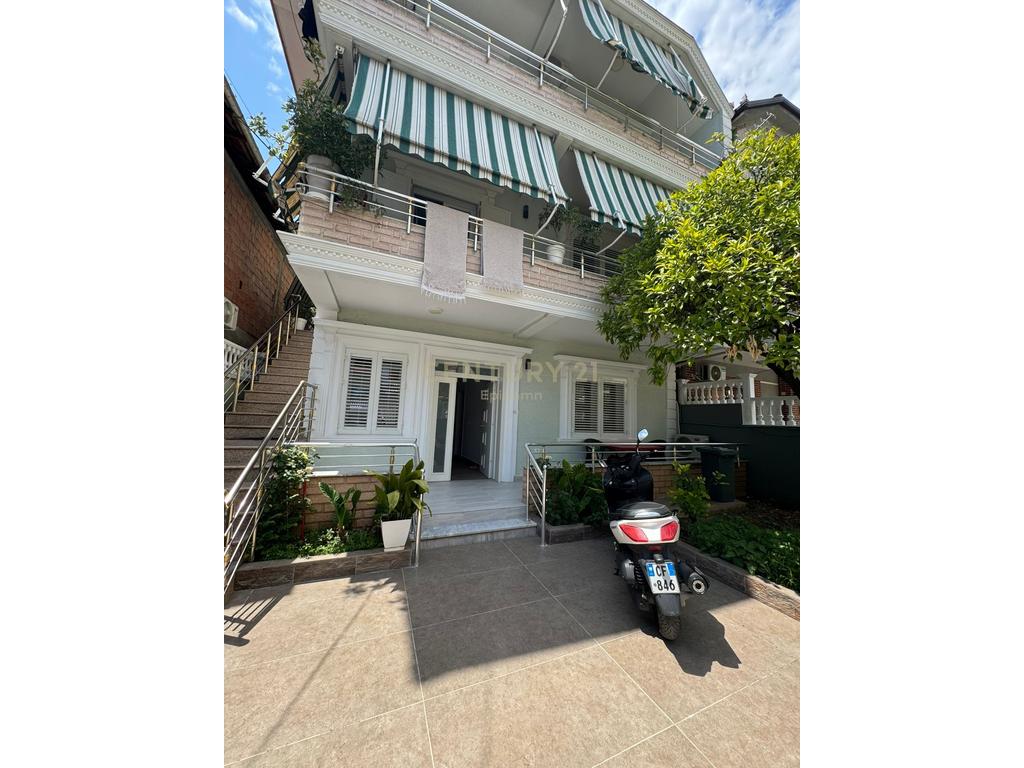 Apartment 2+1+2 +veranda for rent near bulevard te ri!