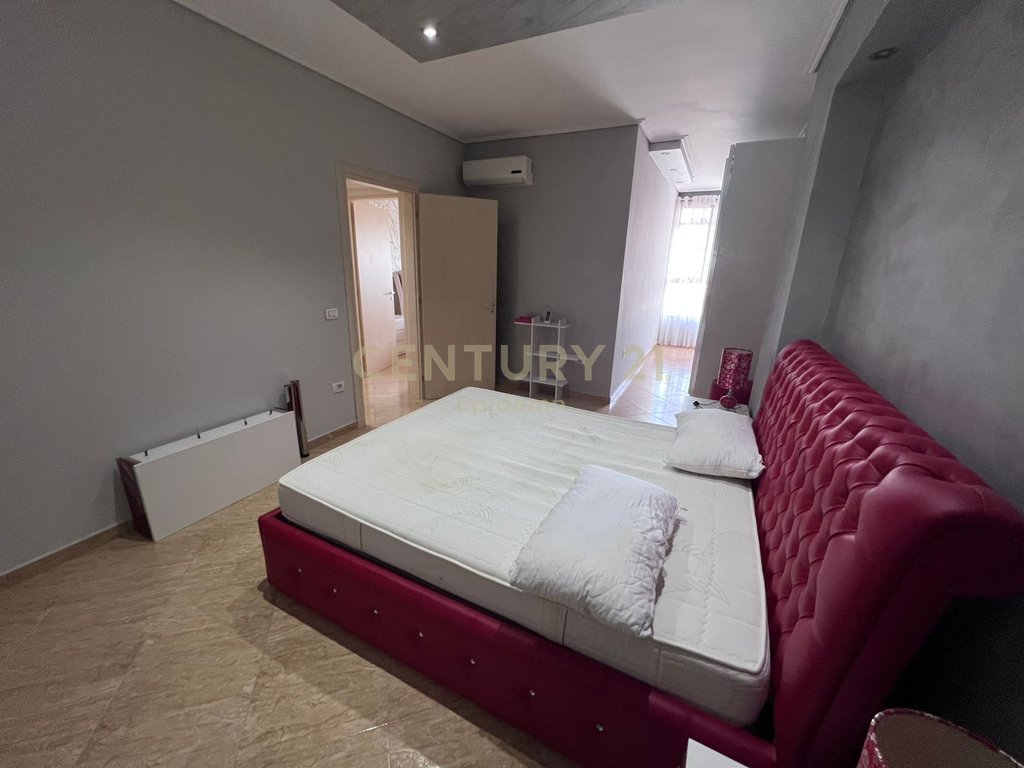 Apartamento 2+1+2 para alugar em durres!!