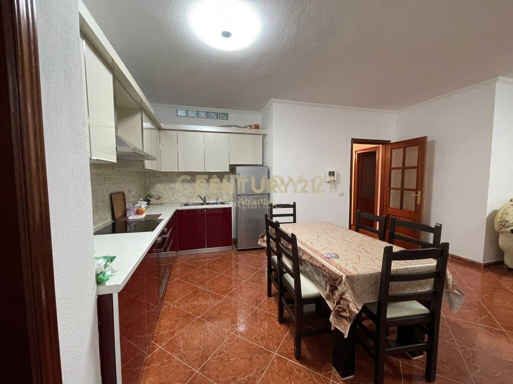 Appartamento in vendita 3+1+2t+3 balconi vicino a markata durres! (3)