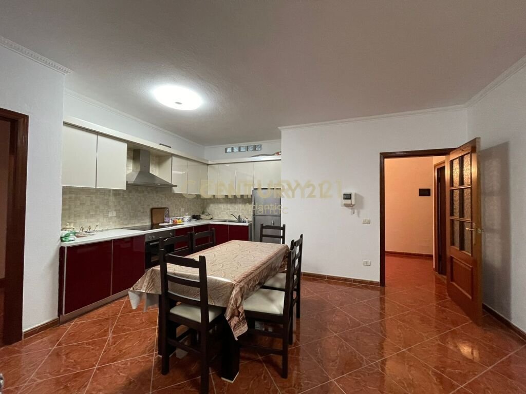 Appartamento in vendita 3+1+2t+3 balconi vicino a markata durres! (4)