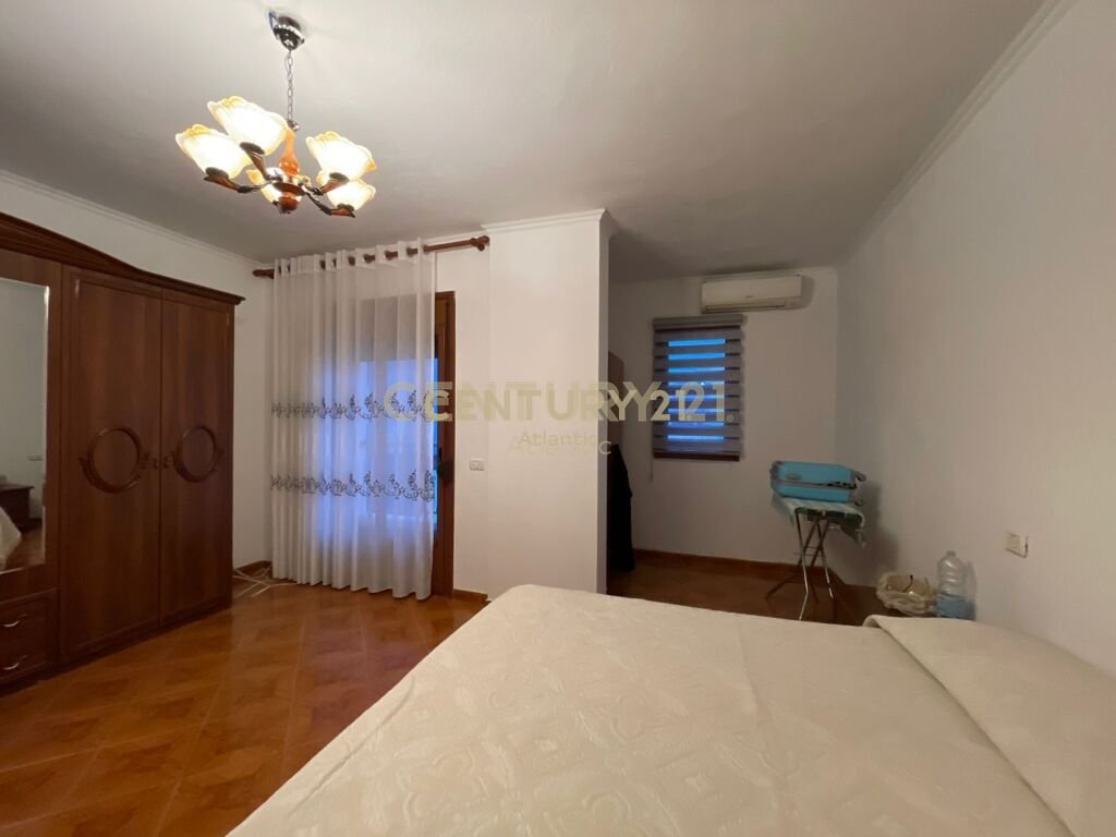 Appartamento in vendita 3+1+2t+3 balconi vicino a markata durres! (8)