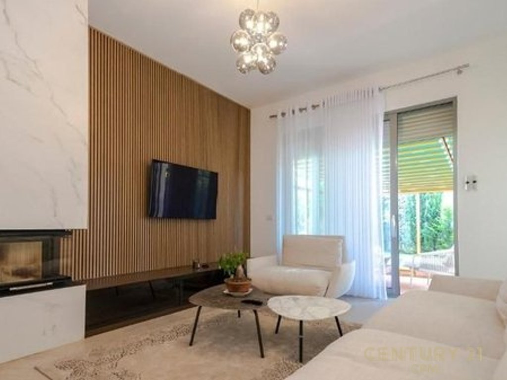 For rent villa near german villages!