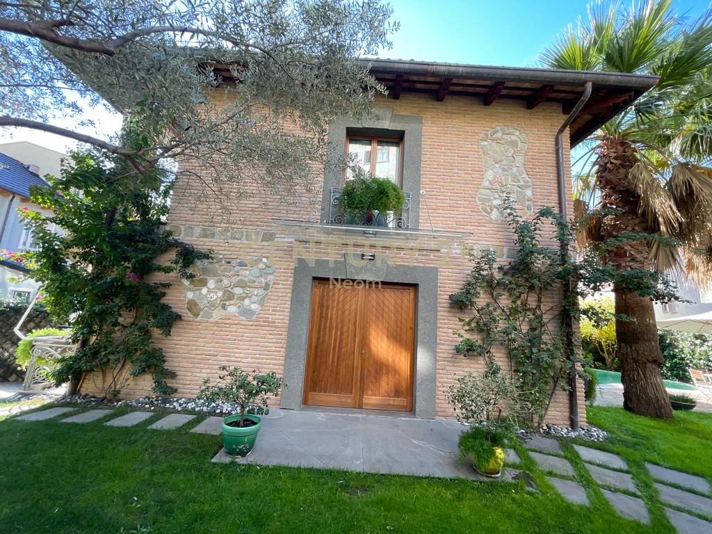 For rent villa near german villages!