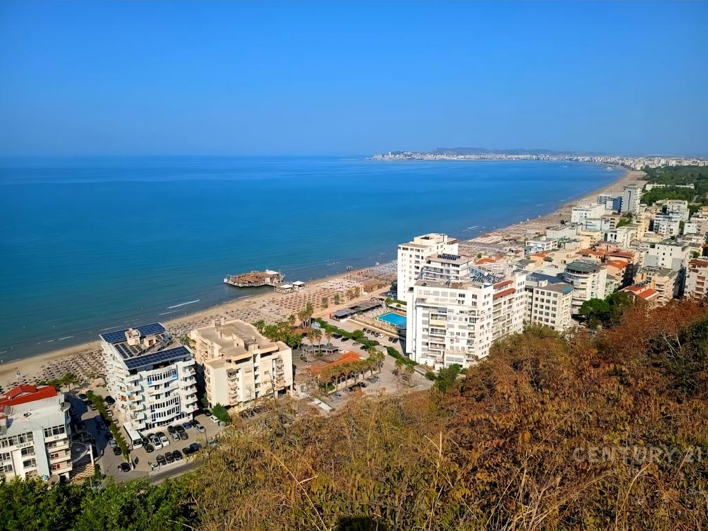 Land for sale in shkallnur!