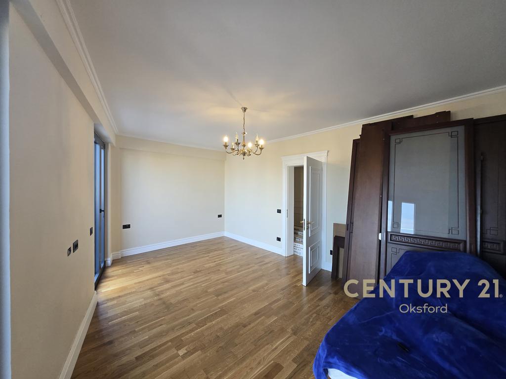 Apartamento 1+1+varanda à venda na rua dibra! (4)