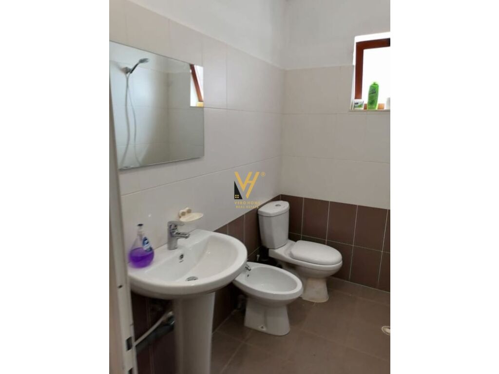 Vila à venda com dois andares e terreno em sarande 340 m² (2)