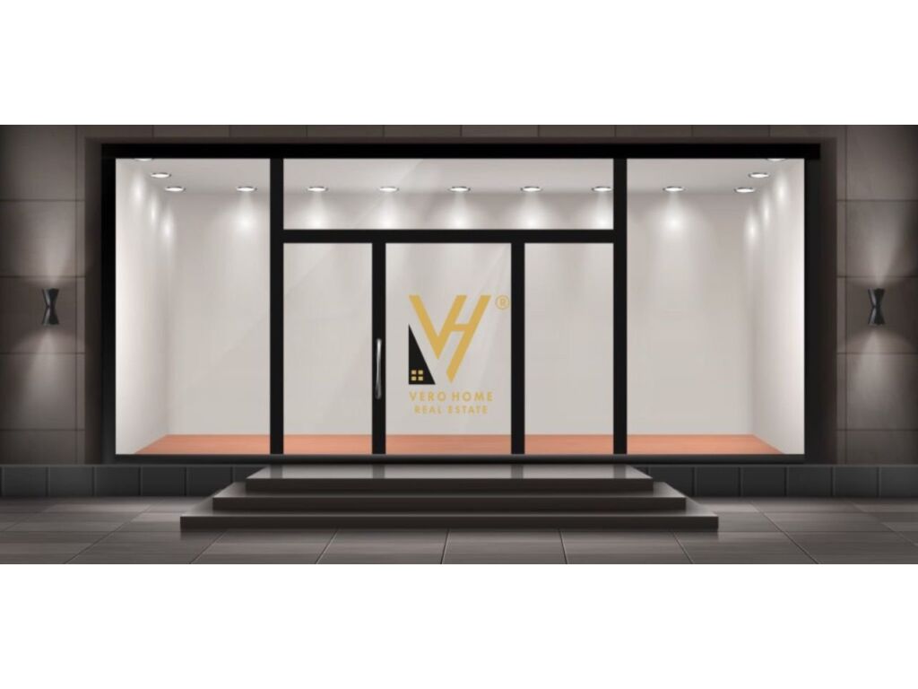 Boutique à vendre à Yzberisht 74 m²