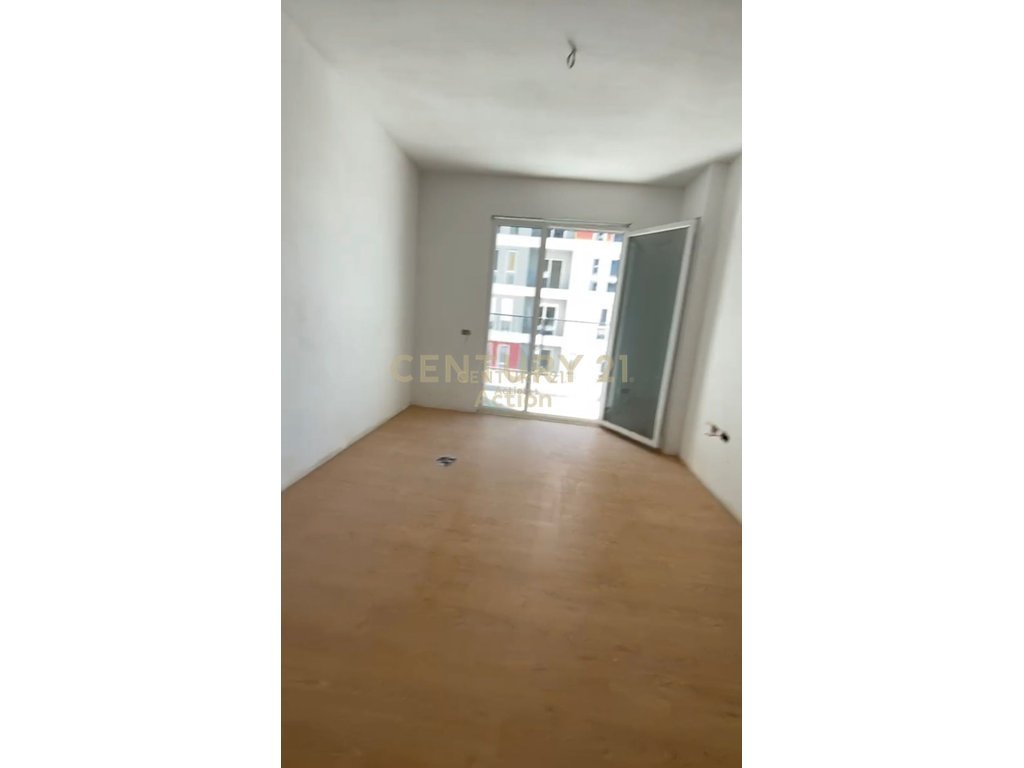 Wohnung 2+1+veranda zum verkauf bei univers city, qtu