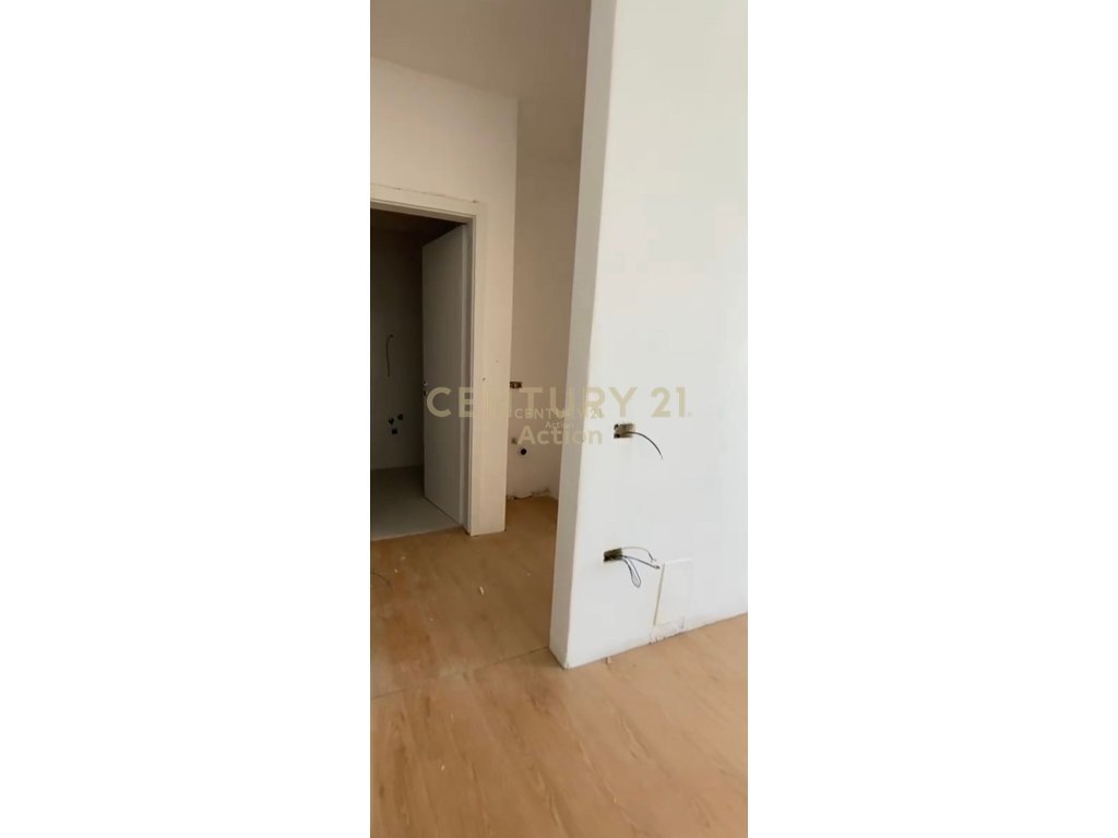 Wohnung 2+1+veranda zum verkauf bei univers city, qtu
