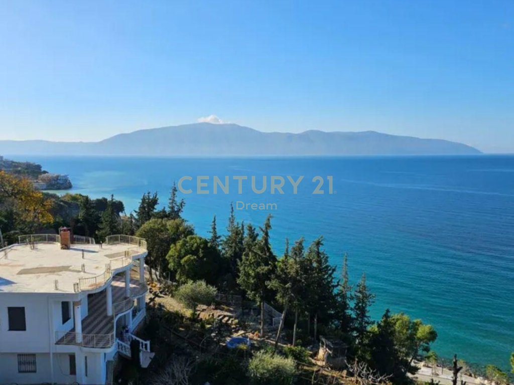 Shitet apartament 1+1 tek uji i ftohte ne vlore ‼️ (2)