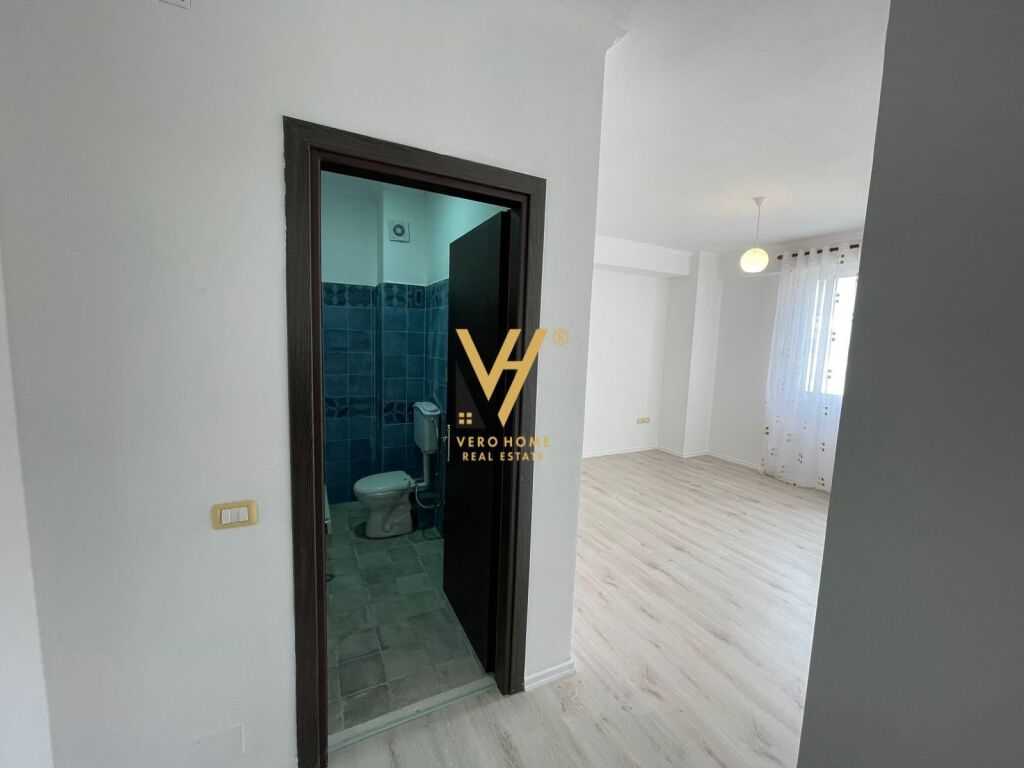 Appartamento 2+1+2+balcone nel complesso frata 105 metri quadrati