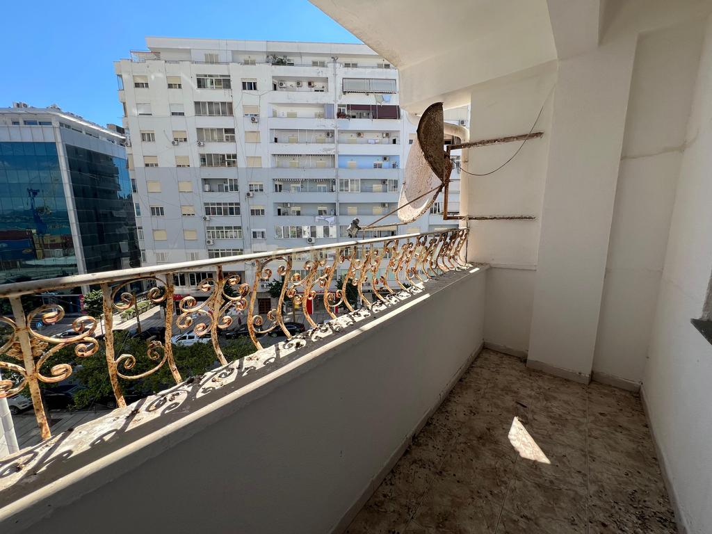 Apartamento 2+1 en alquiler en Durrës, cerca de la nueva calle del puerto! (2)