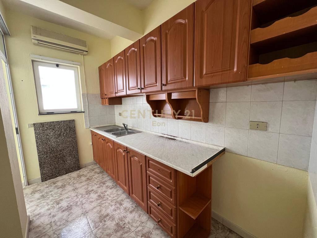 Apartamento 2+1 en alquiler en Durrës, cerca de la nueva calle del puerto! (3)