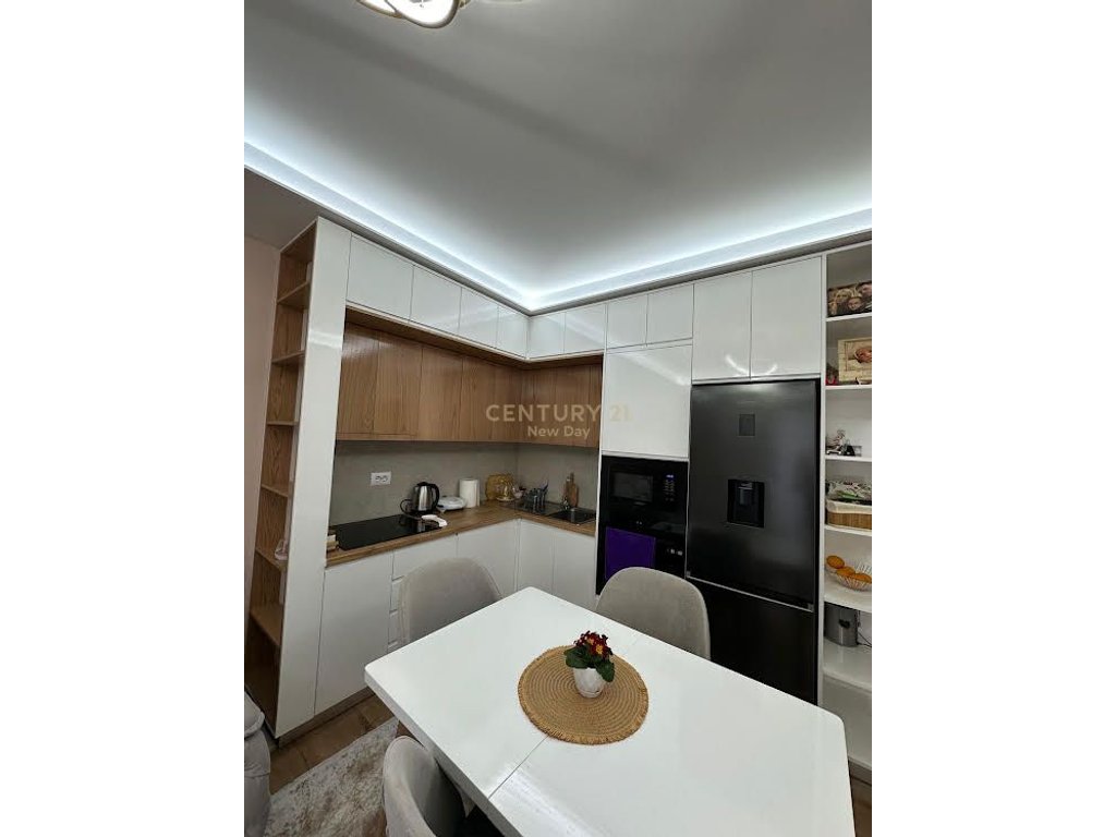 Appartamento 2+1 in vendita a durres (8)