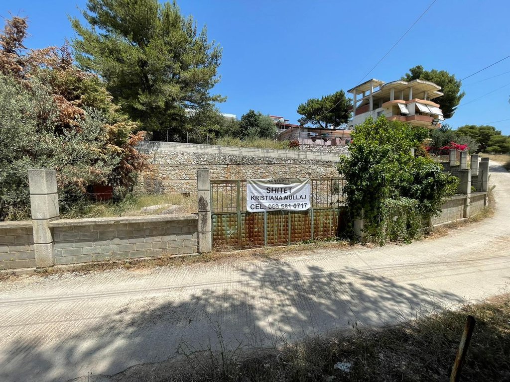 Sarandé, terreno en venta