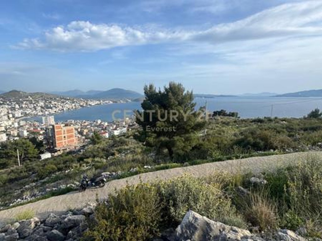 Sarandé, terreno en venta