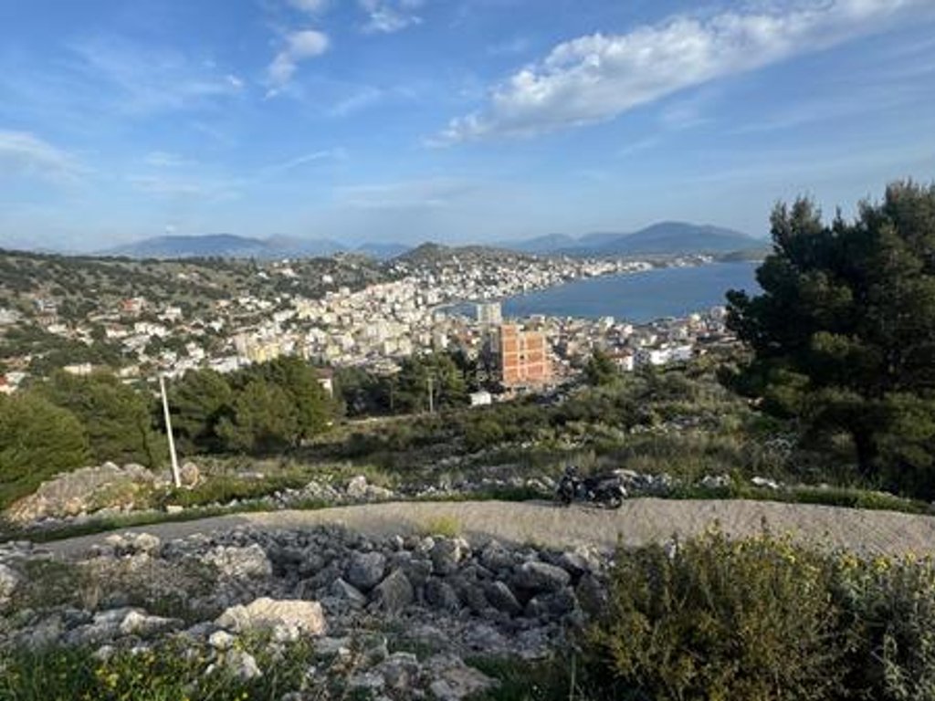 Sarandé, terreno en venta