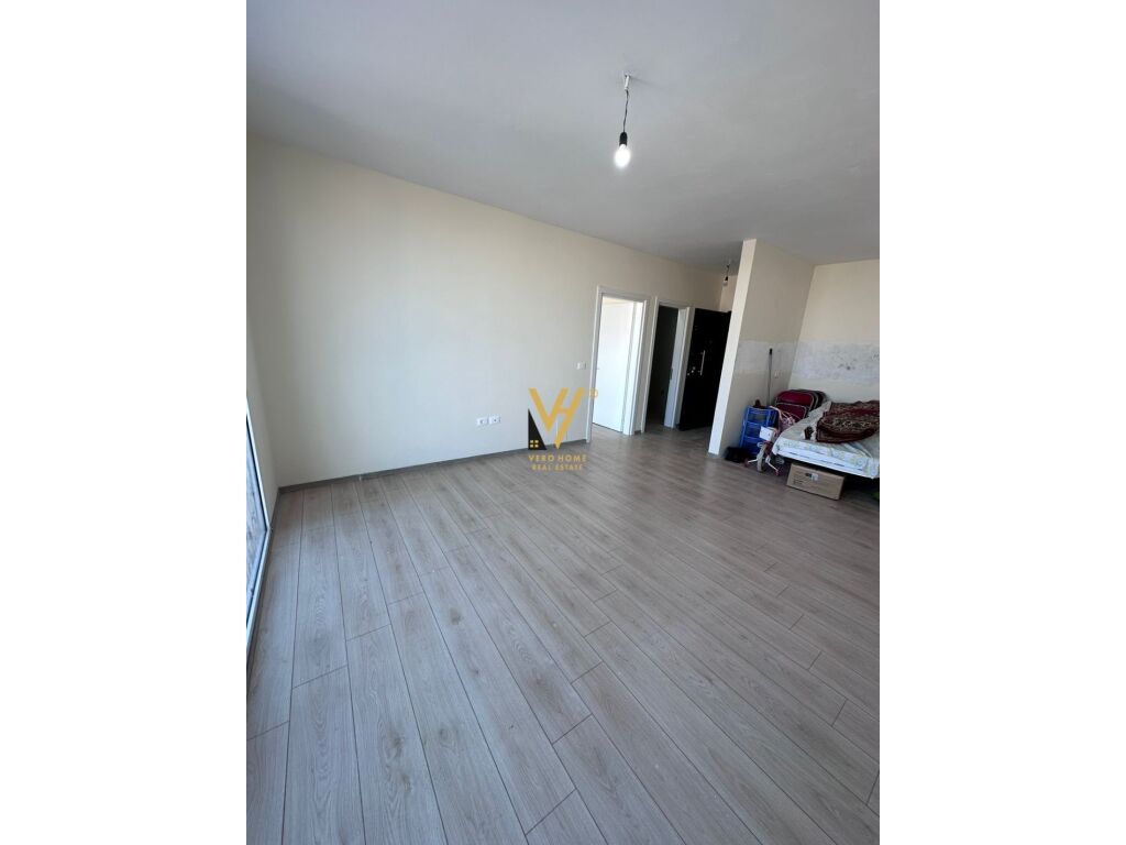 Bureau à louer sur la rue dibra 65 m²