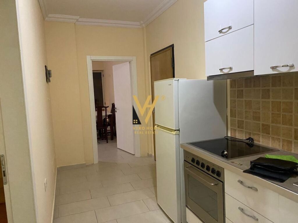 Apartment 2+1 for rent near marlin barleti school 110 m²