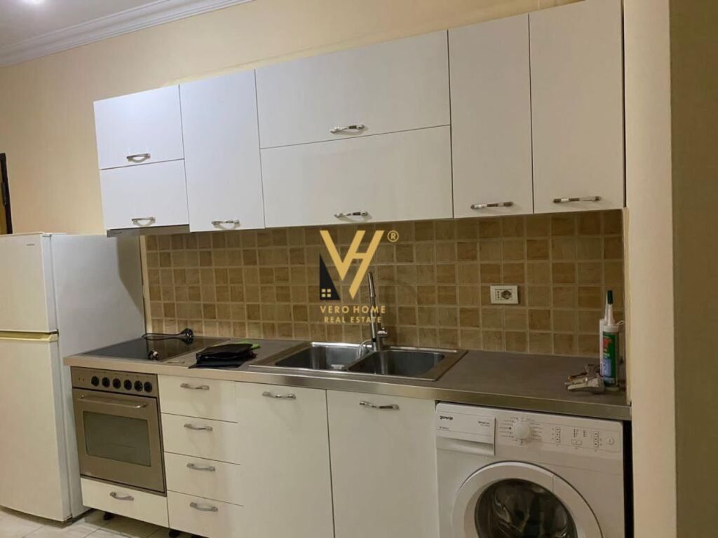 Apartment 2+1 for rent near marlin barleti school 110 m²