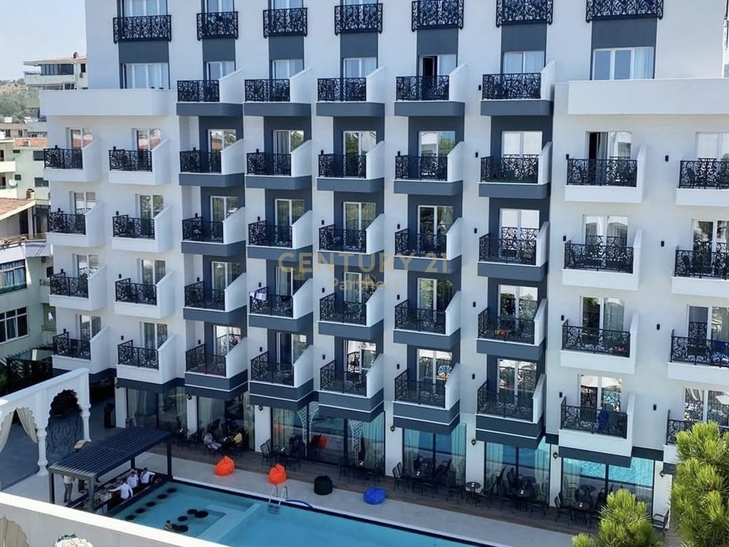 Super hotel in vendita a golem, a 180 m dal mare!