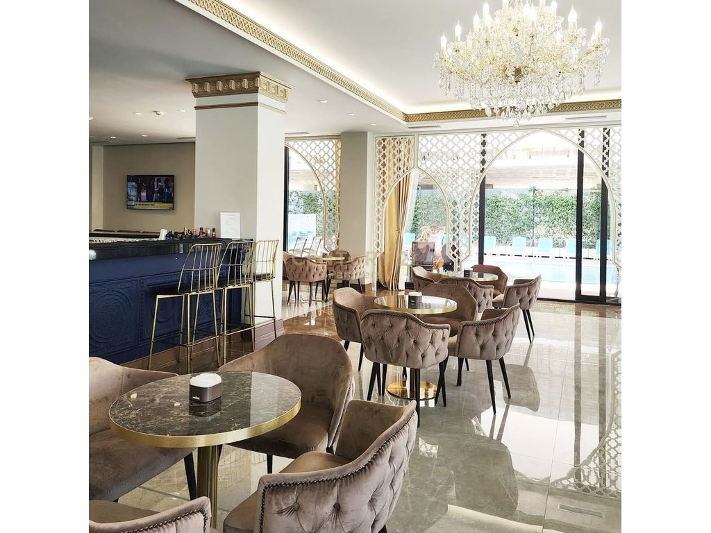 Super hotel in vendita a golem, a 180 m dal mare!