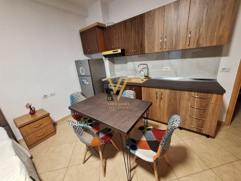 Apartamento 1+1 en venta en la rruga e durrësit, 59 metros cuadrados