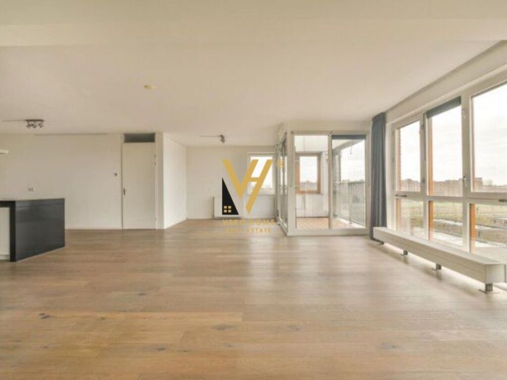 Appartamento in vendita 3+1+2 in via irfan tomini, 136 m²