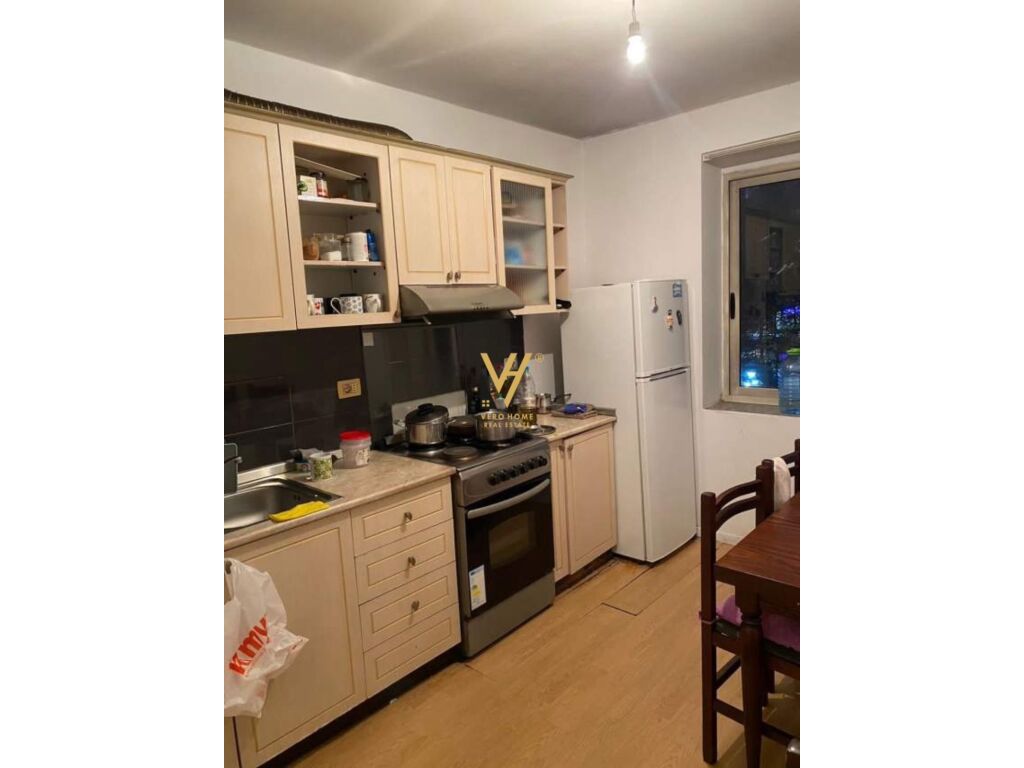 Apartamento en venta 3+1+balcón en ura e tabakeve 83 metros cuadrados