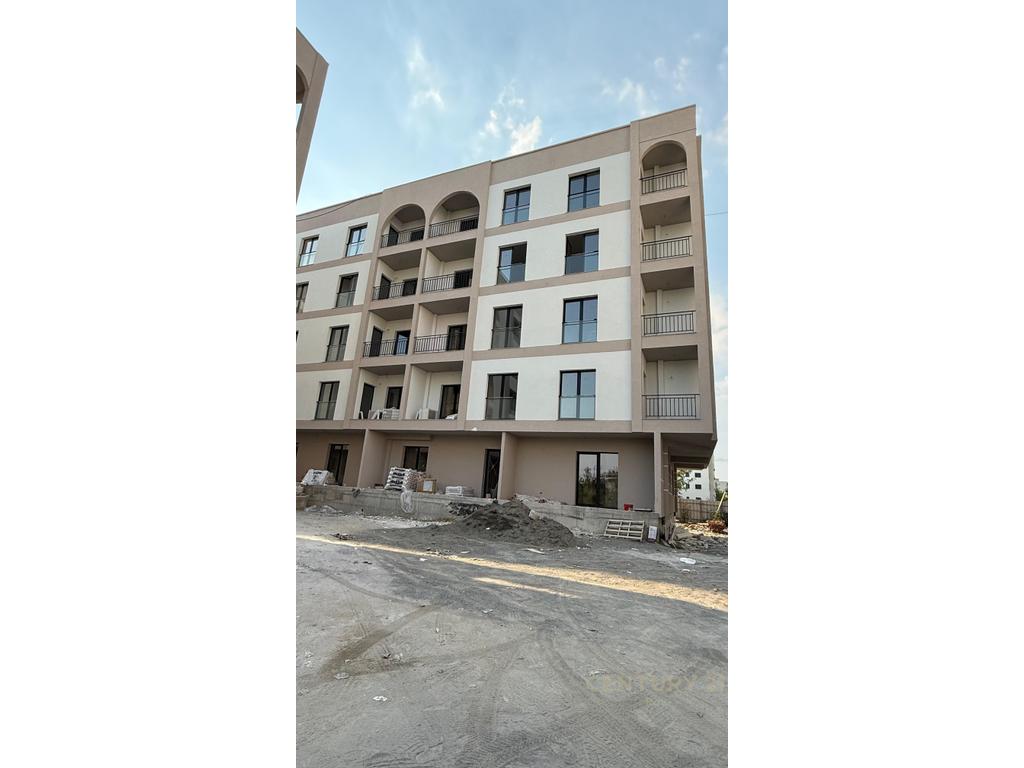 Apartment for sale 1+1 with pool view! Huge!