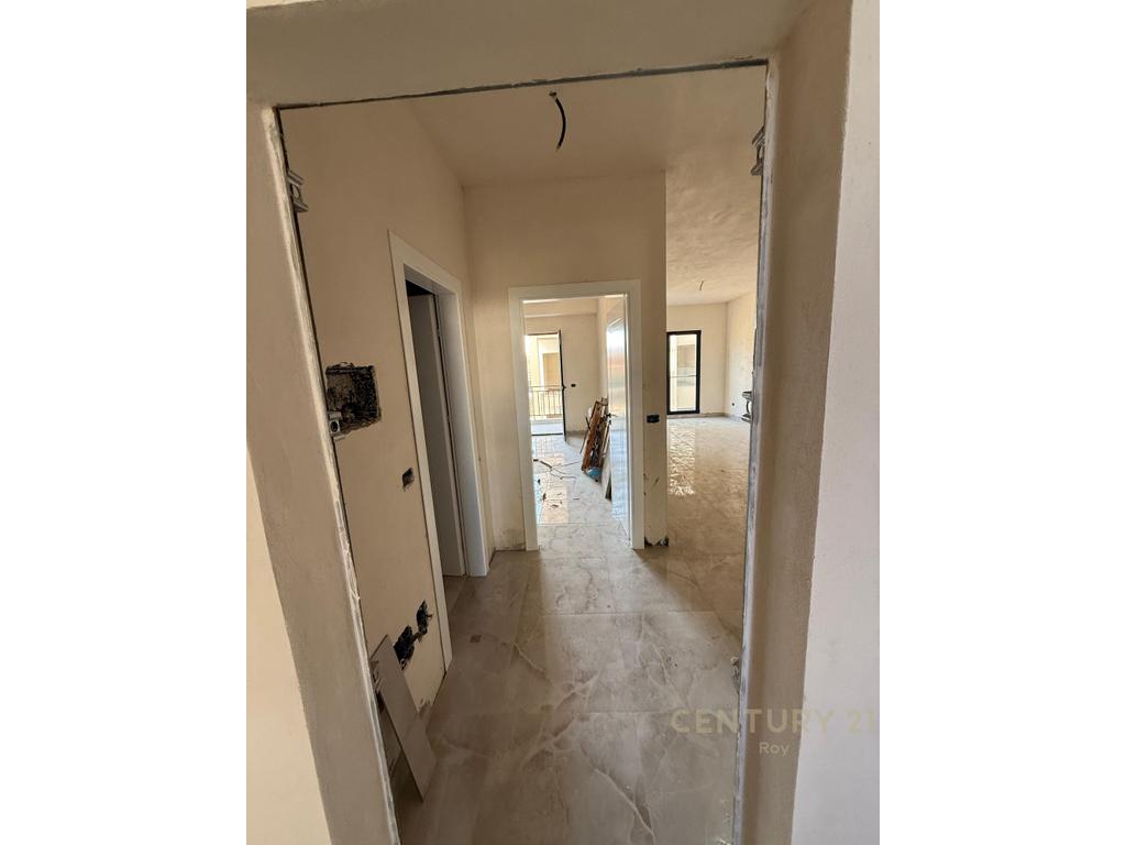 Apartment for sale 1+1 with pool view! Huge! (4)