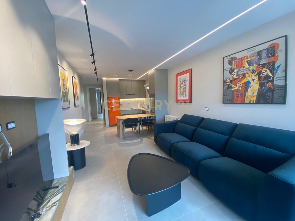 Appartamento in vendita 2+1+2 a currila, durres!