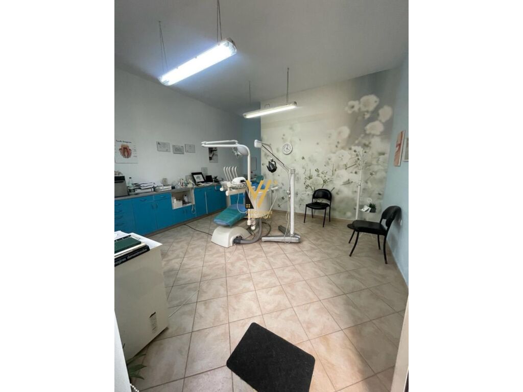 Shop for sale on rruga e kosovareve 35 m²