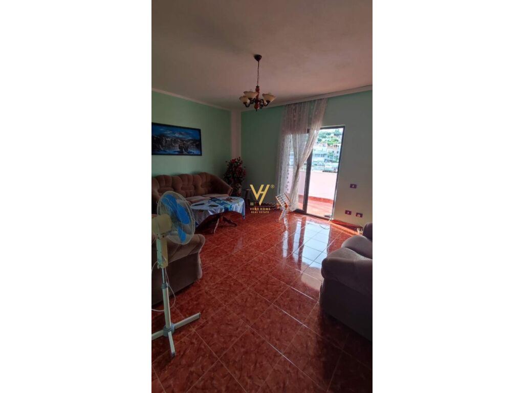 Shitet apartament 3+1+2 te rruga isuf molla, durres 118 metra katror