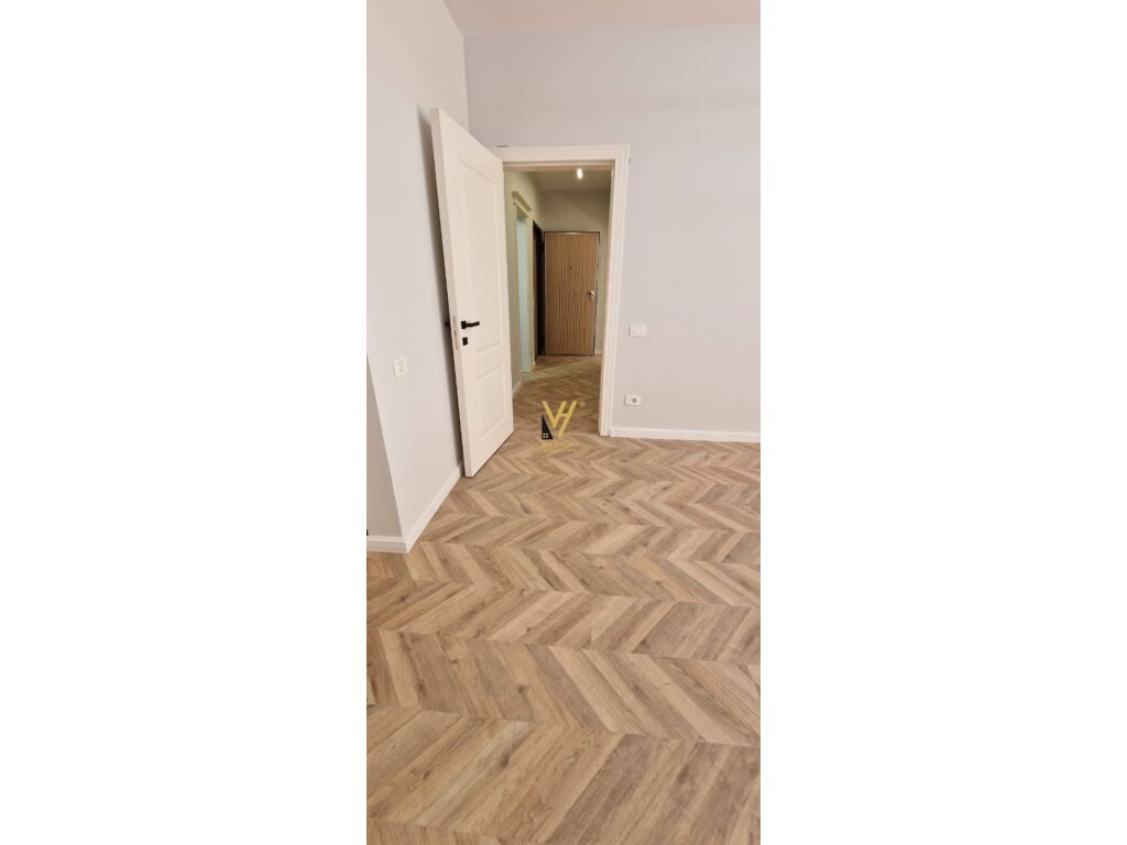 Apartamento en venta 2+1+2 en kodra e diellit, 110 metros cuadrados