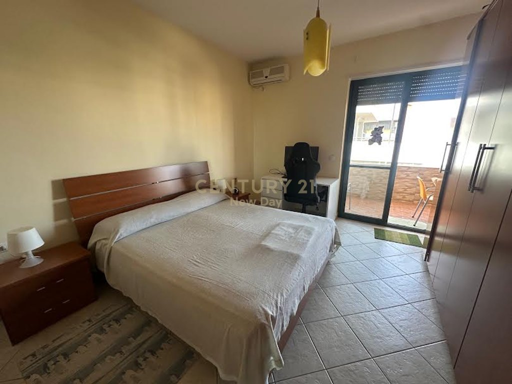 1+1 meerblick nur shkembi i kavajës