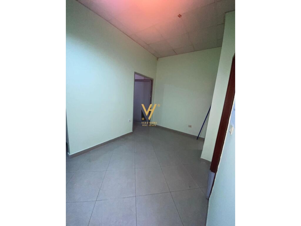 Espaço comercial à venda na unaza e re 256 metros quadrados