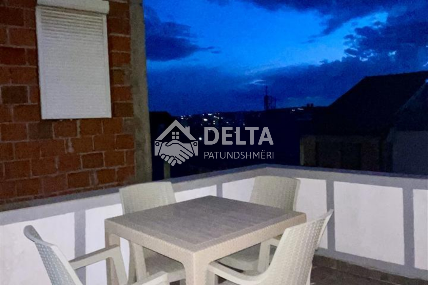 Andar de casa para alugar no centro (5)